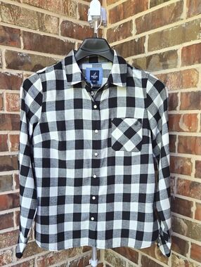 Nautica Black and White Buffalo Plaid Button-Up Shirt